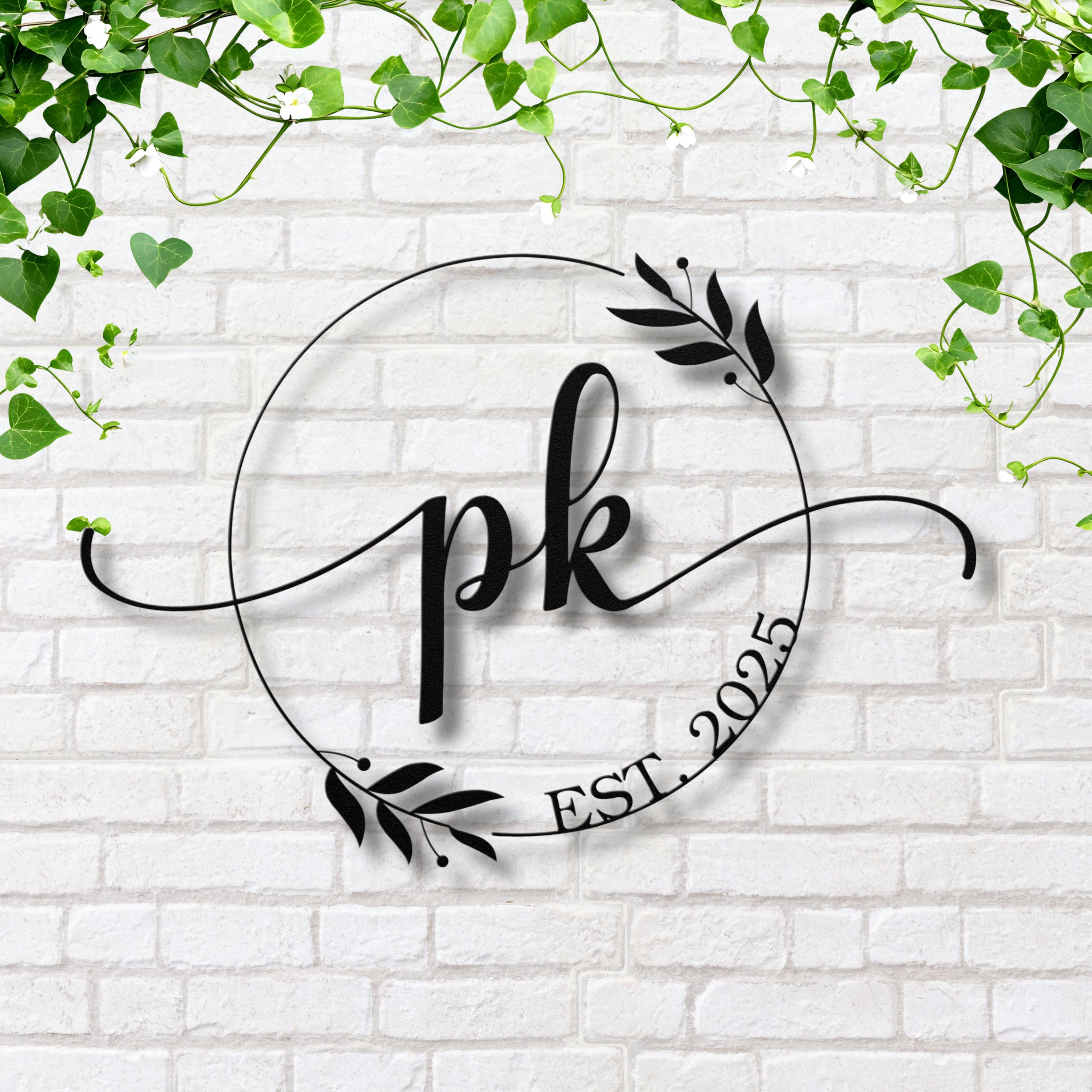 Personalized Metal Sign – Custom Initial Wreath, Monogram Art & Established Date Gift