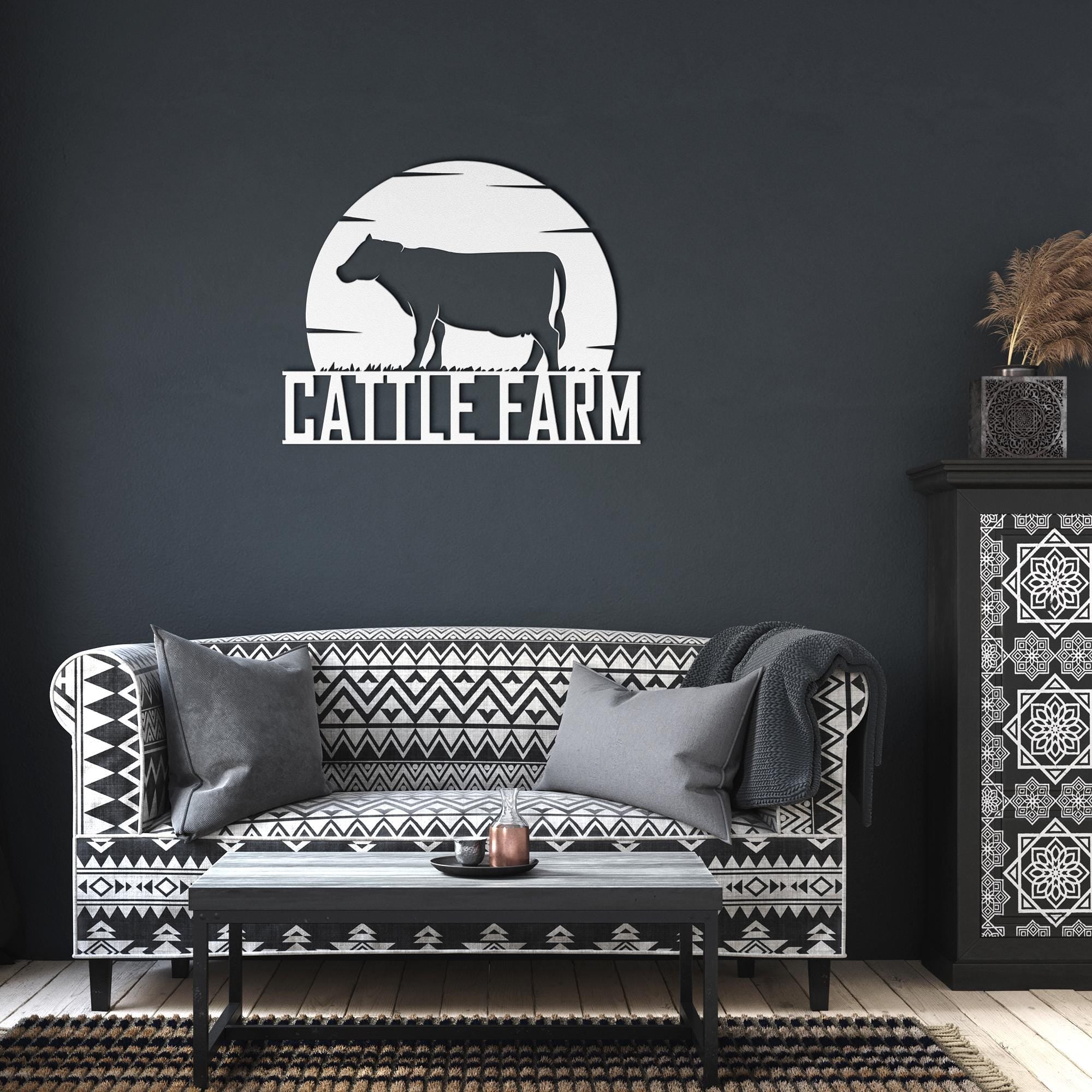 Custom Cattle Metal Farm Sign: Personalized Farmhouse Decor