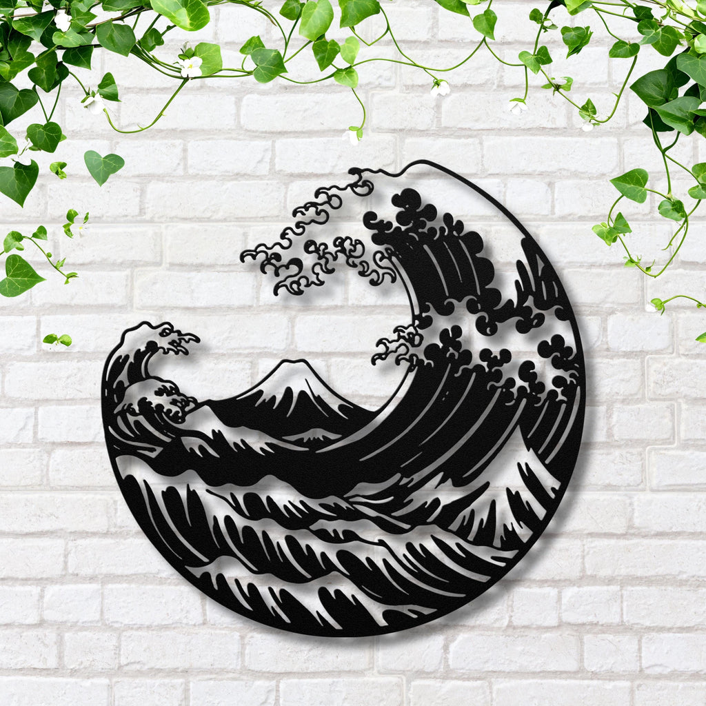 Great Wave Metal Art - Japanese Wall Sign | Circular Ocean Wave Decoration