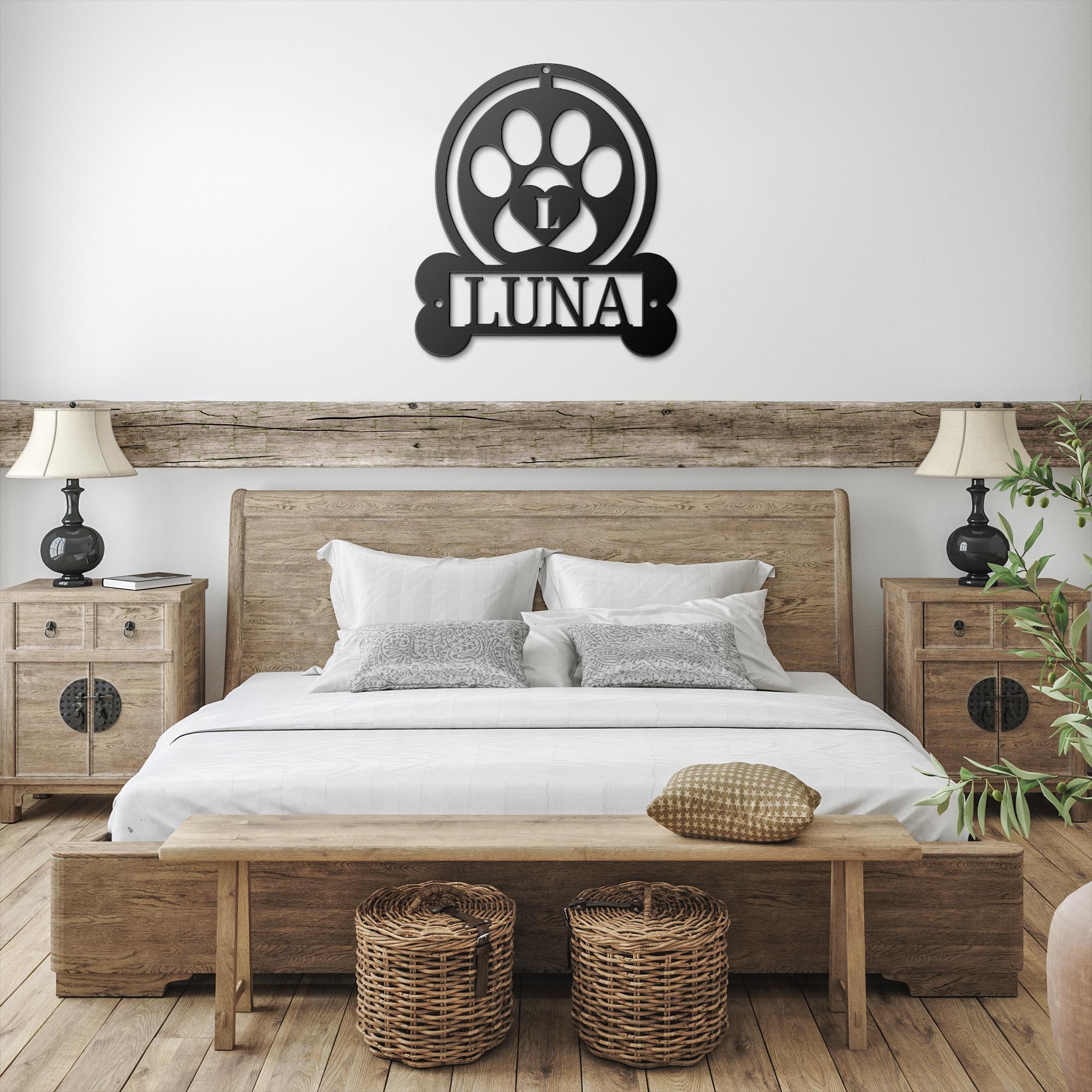 Personalized Dog Sign – Custom Pet Name Paw Print Metal Wall Art Gift