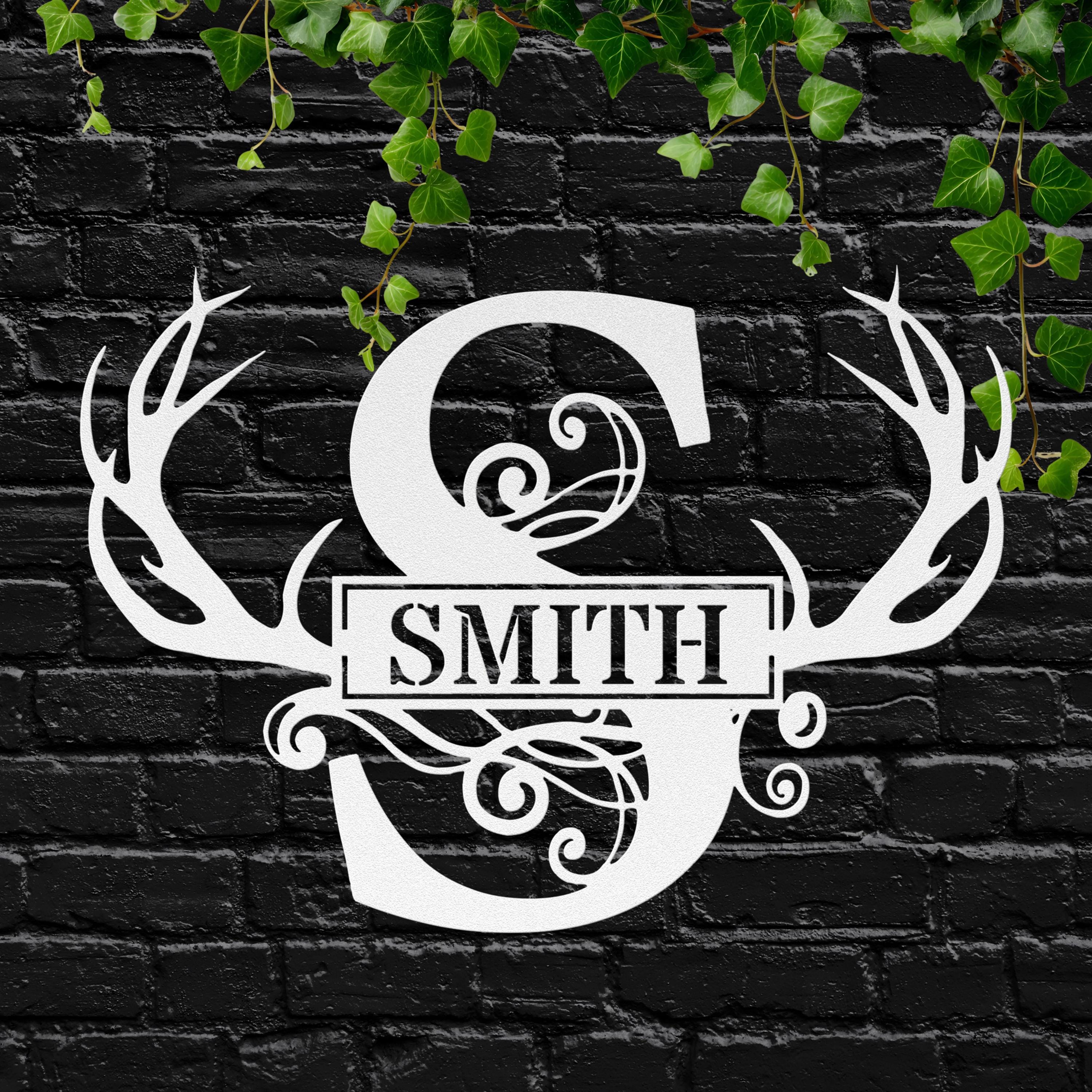 Custom Antler Metal Sign, Personalized Family Name Decor, Rustic Cabin Art, Hunting Gift