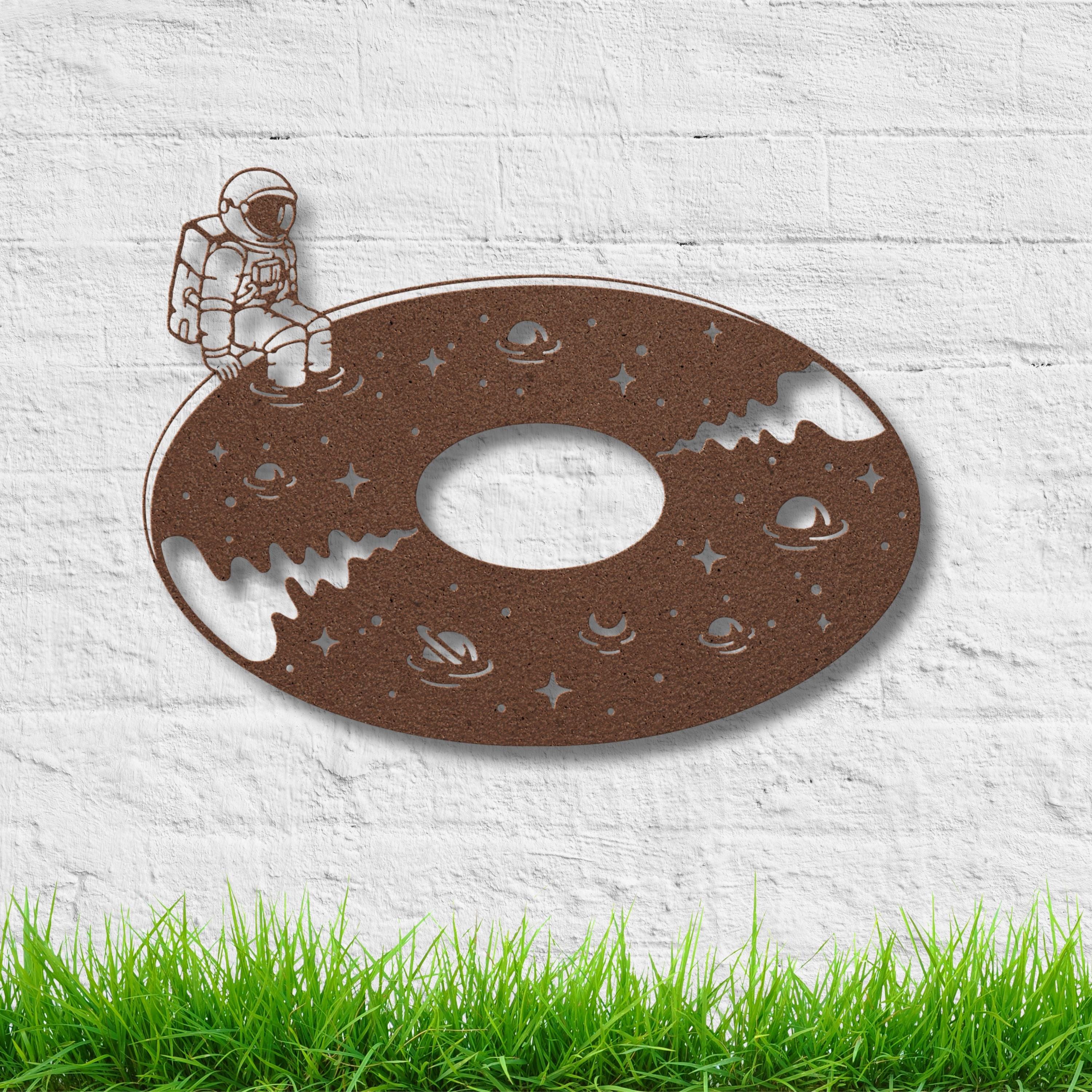 Astronaut Metal Art - Cosmic Sci-Fi Decor | Vinyl Record Wall Sculpture